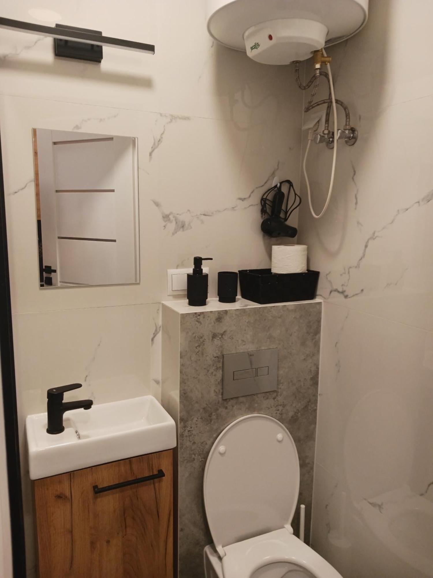 Apartamenty Marco 3 Przy Dworcu-Stare Miasto-Super Wi Fi Krakow Ngoại thất bức ảnh